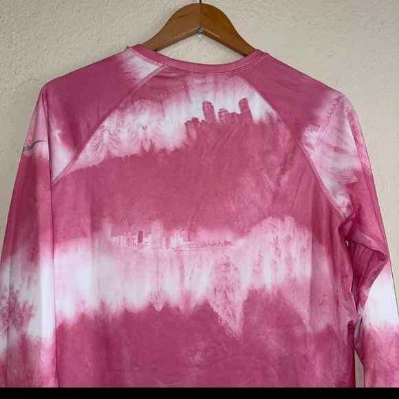 Nike Pro Combat Dri-Fit Pink Tie Dye Fitted - Picture 3 of 10